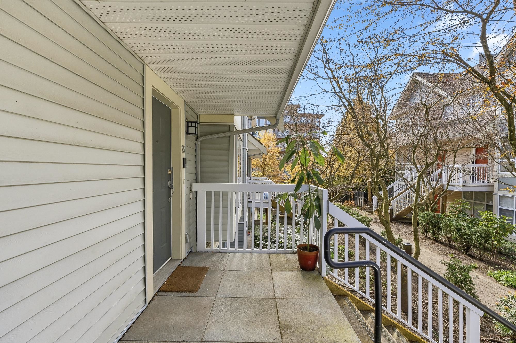 Additional image 4 of 25-7128 Stride Avenue, Burnaby, BC, V3N 1T5