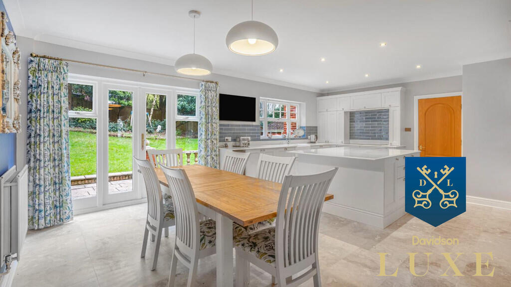 Greenhurst Drive, Barnt Green photo 4