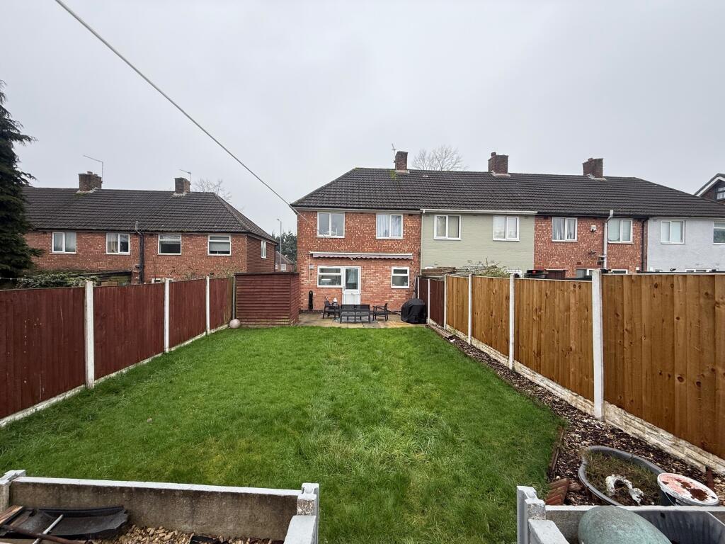656 Kings Road Great Barr B44 9HX photo 4