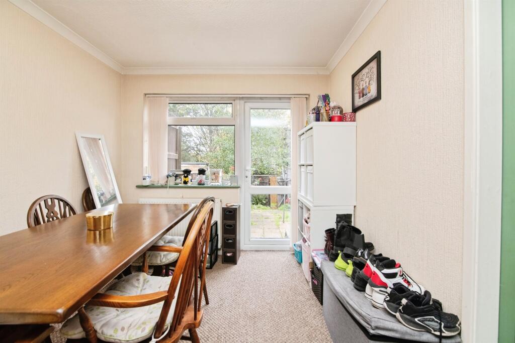 Ipswich Crescent, Birmingham photo 3