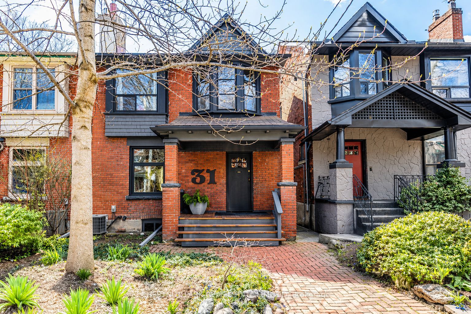 31 Palmerston Gardens, Toronto, ON, M6G 1V8