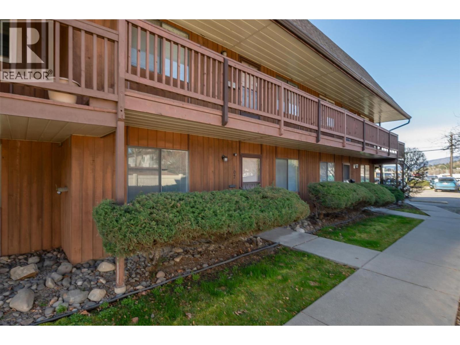102-215 Mills Road, Kelowna, BC, V1X4G6