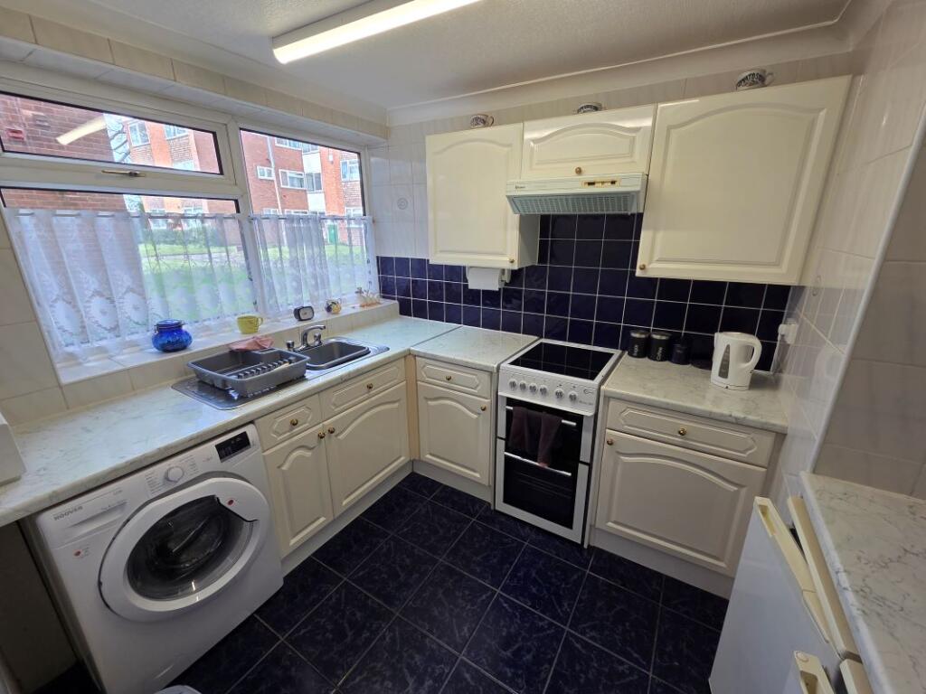 Additional image 5 of 25 Ambury Way, Great Barr, Birmingham, West Midlands, B43 5JH