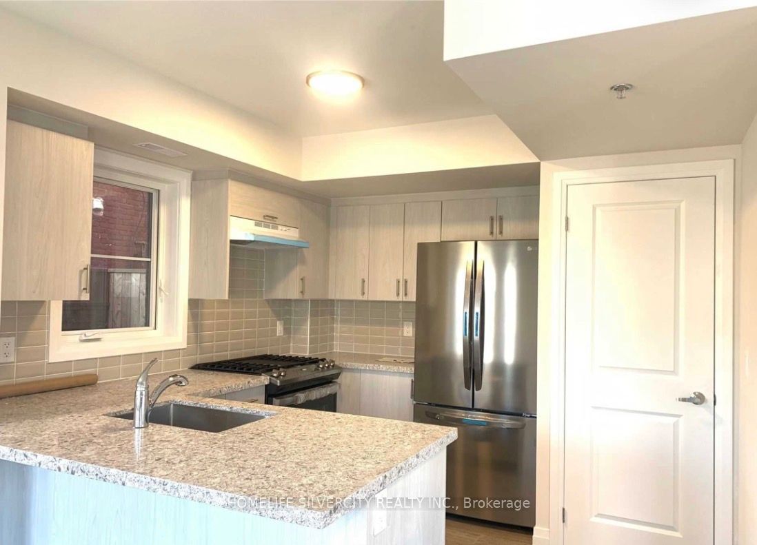 Additional image 6 of 1-35 Somers Avenue, Toronto, ON, M4J 1W2