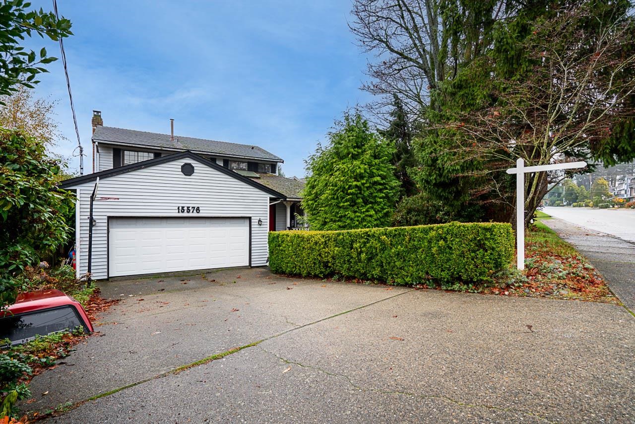 15576 Buena Vista Avenue, White Rock, BC, V4B 1Z2