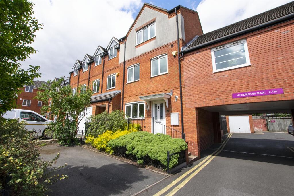 Ten Acre Mews, Birmingham, West Midlands, B30