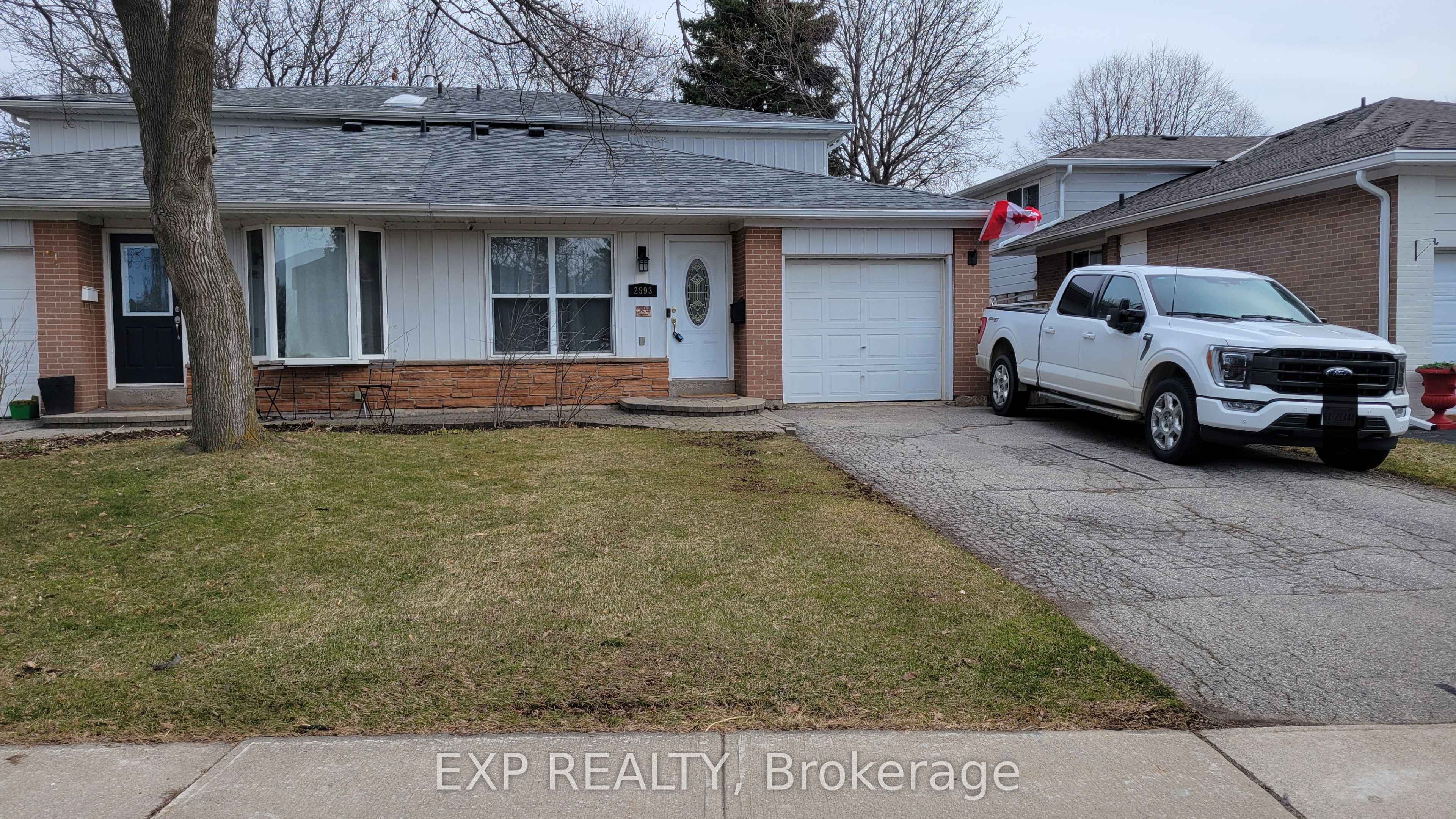 2593 Barcella Crescent, Mississauga, ON, L5K 1E5