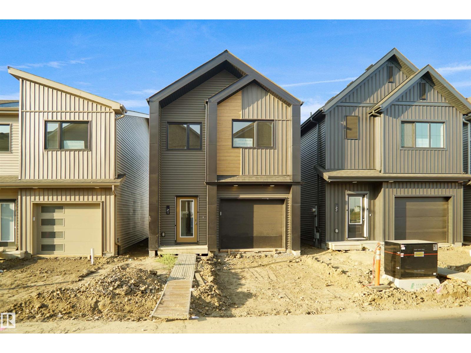 21-1430 Aster Way NW, Edmonton, AB, T6T2N8