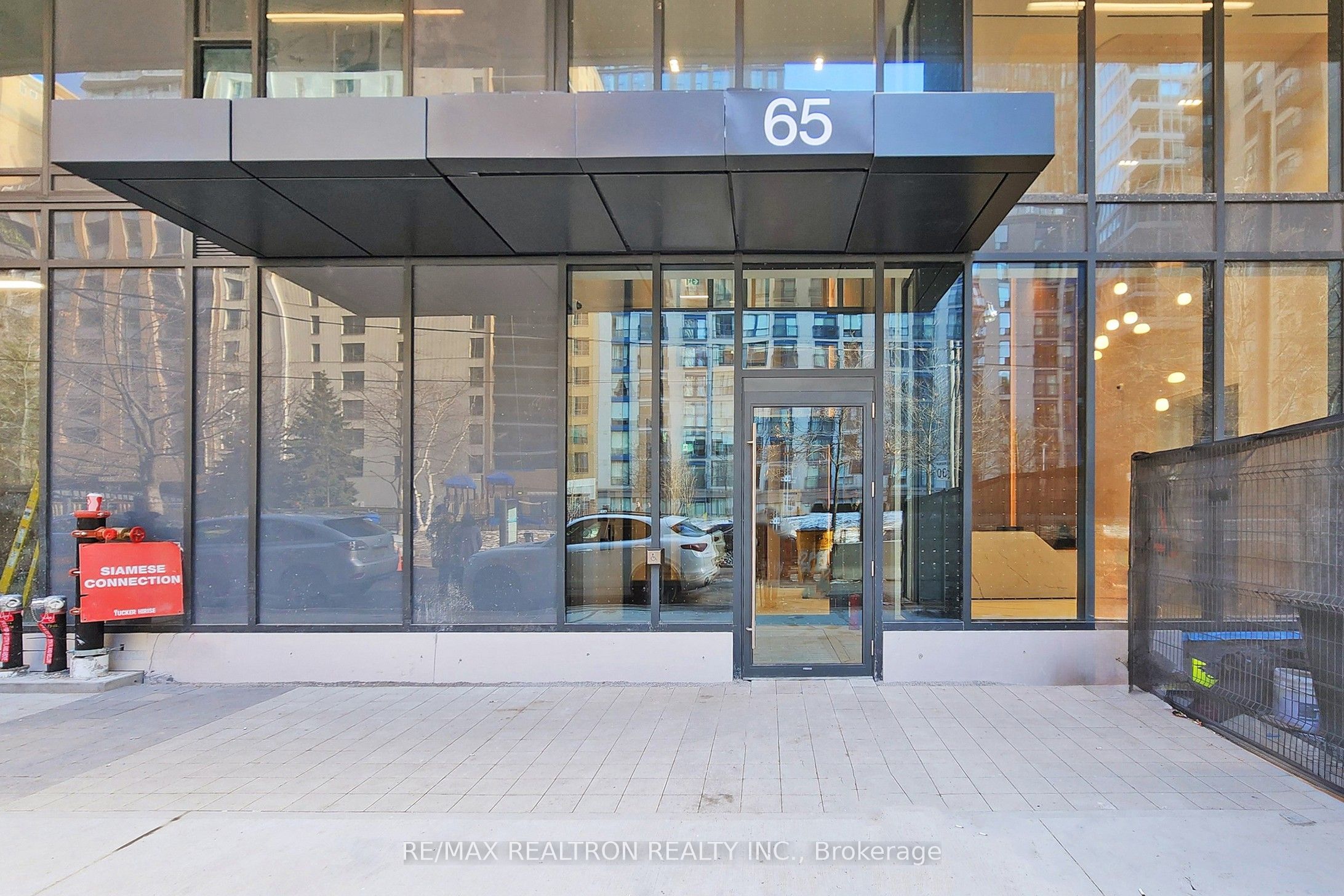 Additional image 2 of 1606-65 Mutual Street, Toronto, ON, M5B 0E5