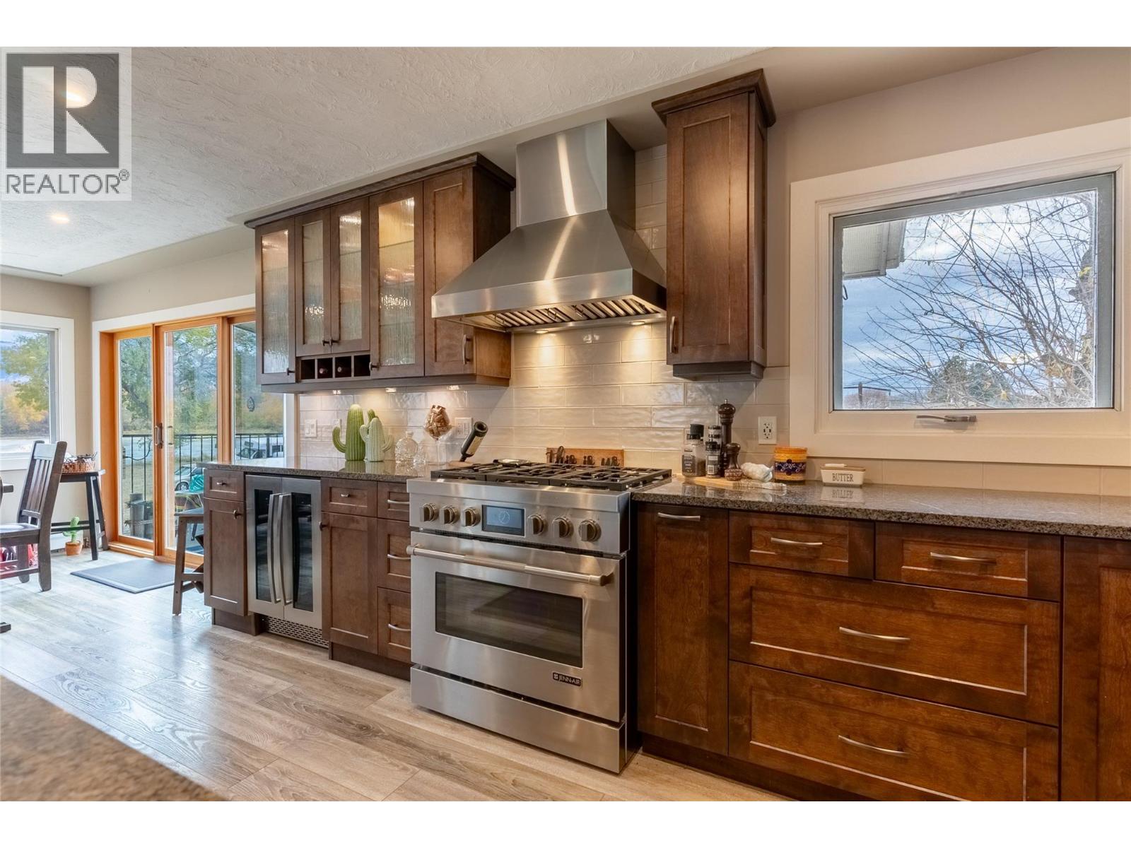 Additional image 6 of 725 Yates Road, Kamloops, BC, V2B6E1