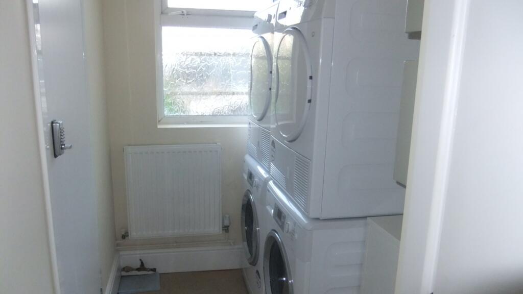 Additional image 4 of Rooms at Dogpool Lane, Birmingham
