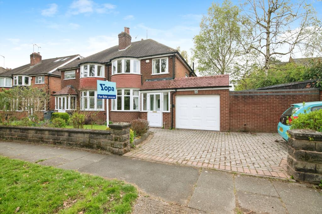 Queens Park Road, Harborne, B32