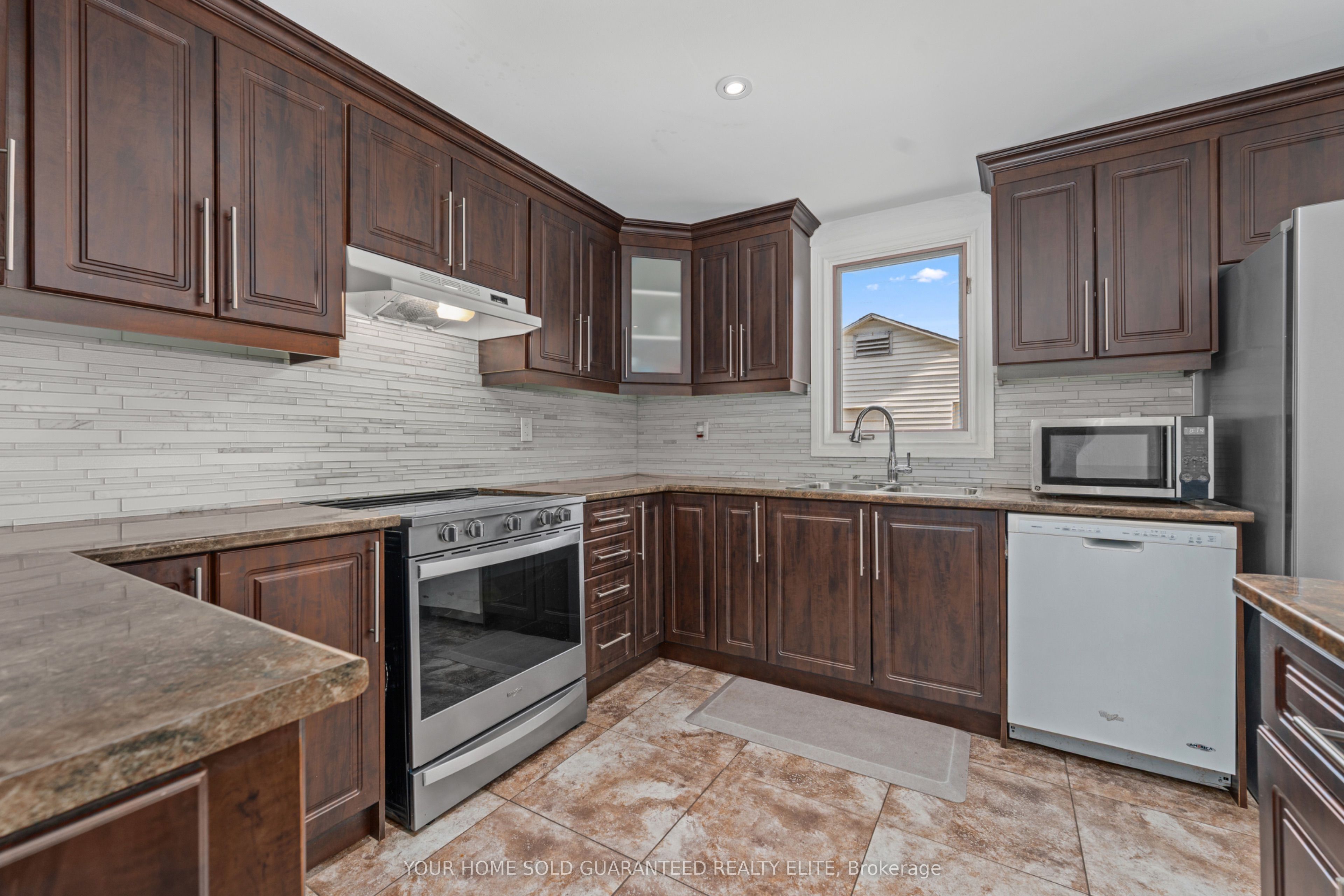 Additional image 6 of 233 Normanhurst Avenue, Hamilton, ON, L8H 5N1