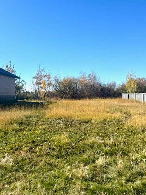 Additional image 4 of 12606 Lakeshore Drive, Grande Prairie, AB, T8X 8C6