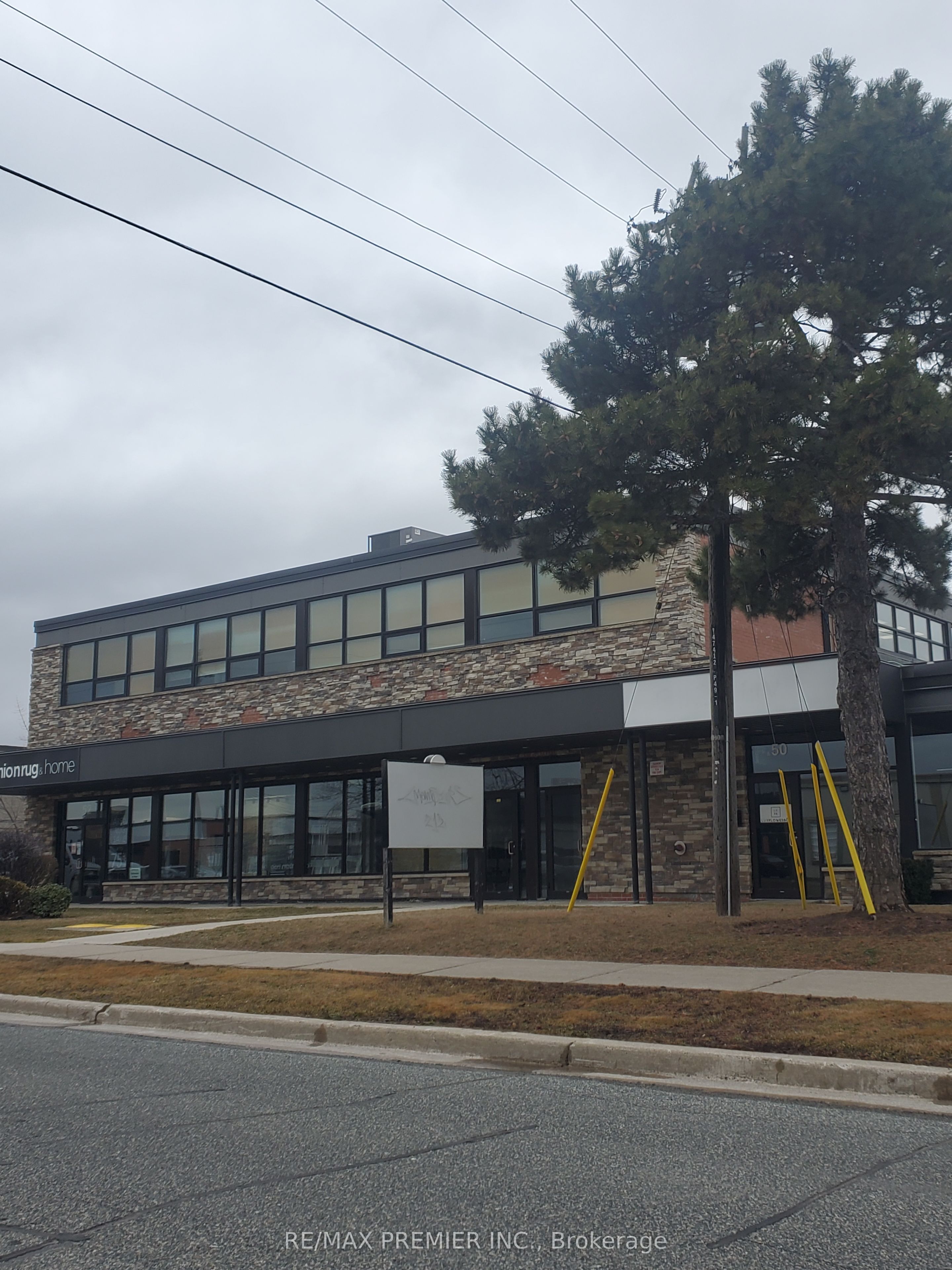 Additional image 3 of 2-54 Samor Road, Toronto, ON, M6A 1J6
