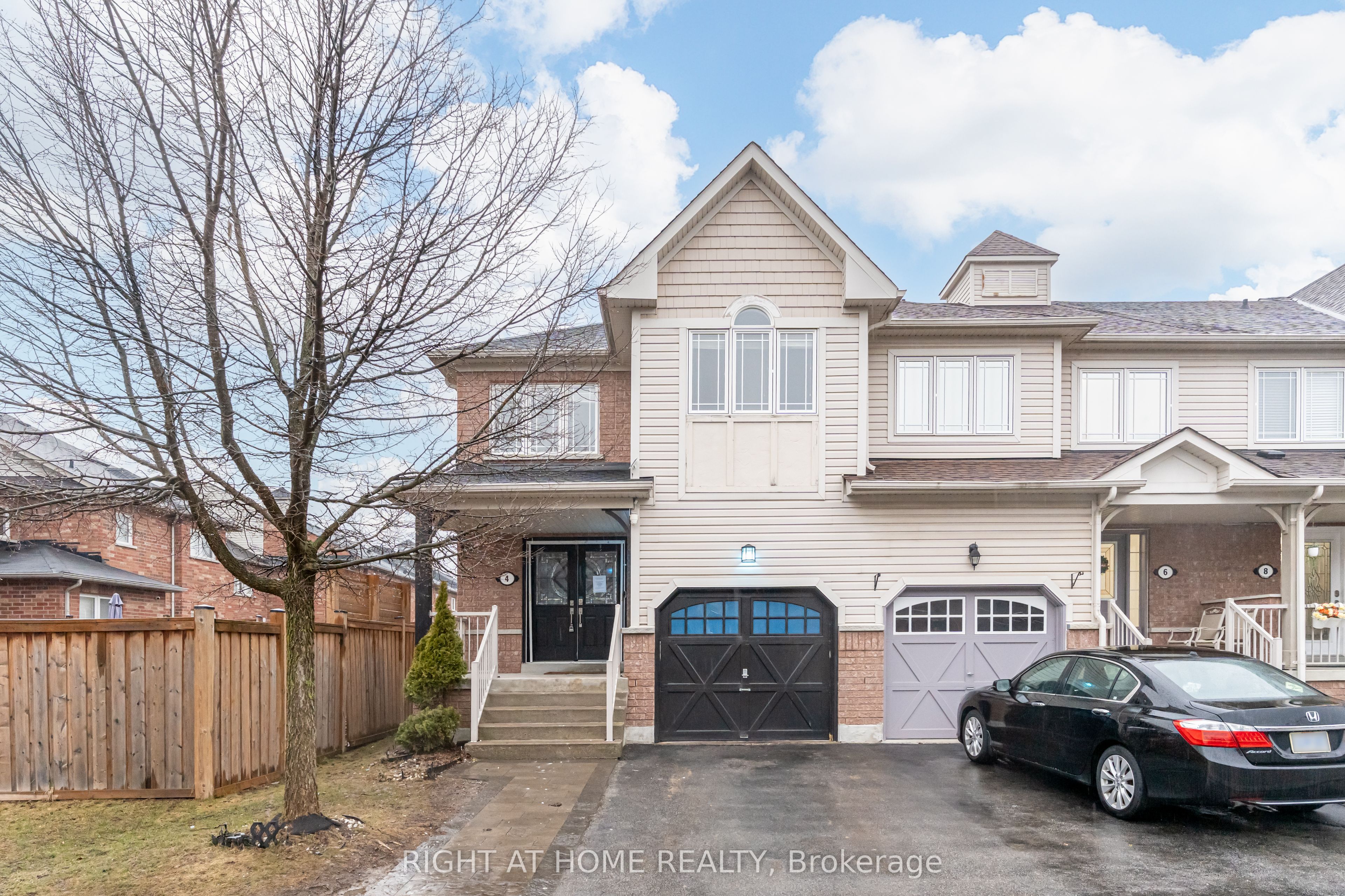 4 Whitefoot Crescent, Ajax, ON, L1Z 2E5