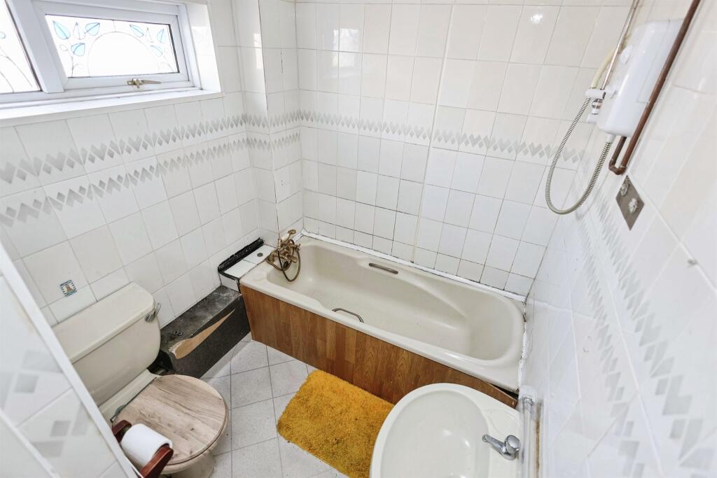 Additional image 4 of Roebuck Close, Birmingham