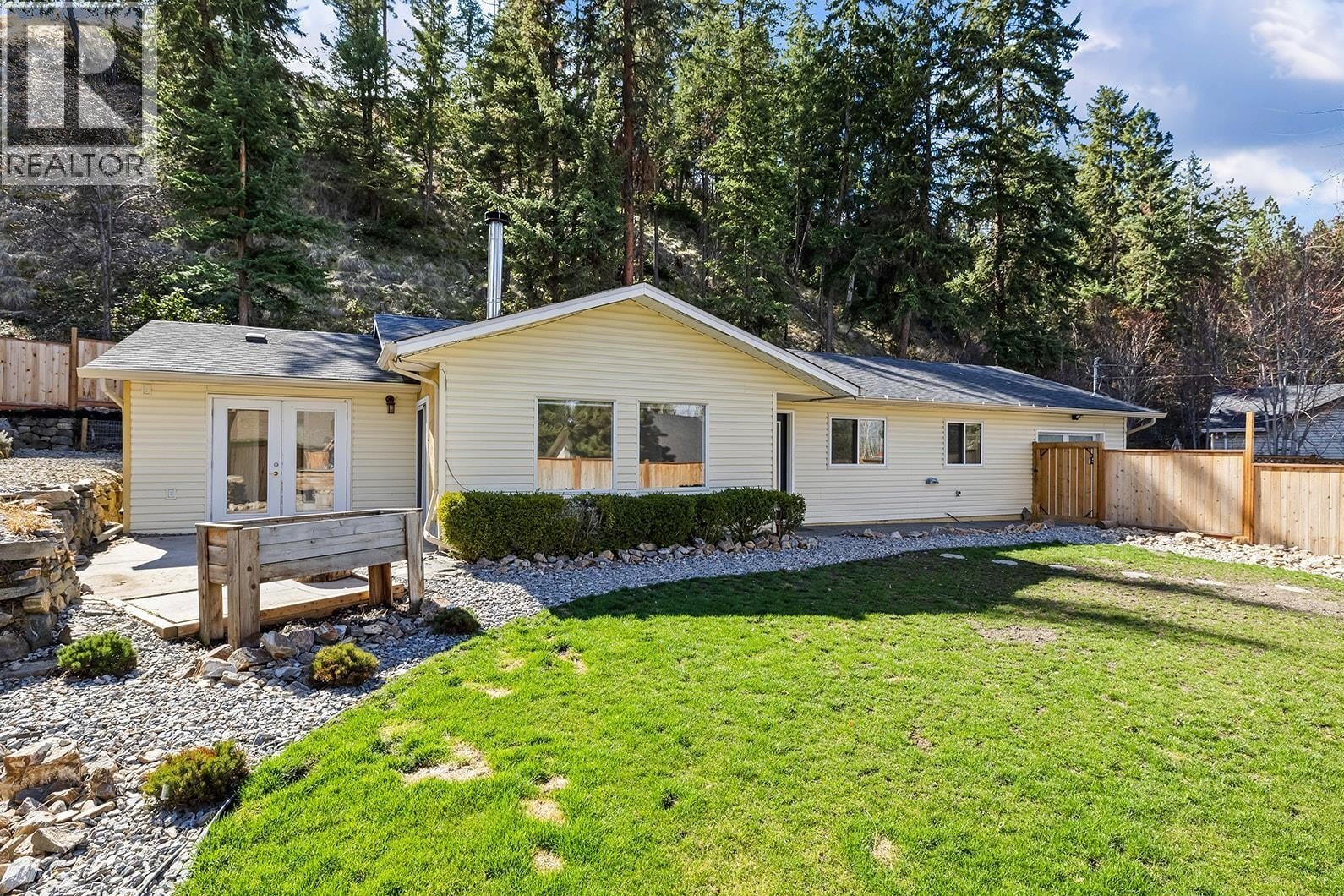 Additional image 8 of 4700 Gordon Drive, Kelowna, BC, V1W4P4