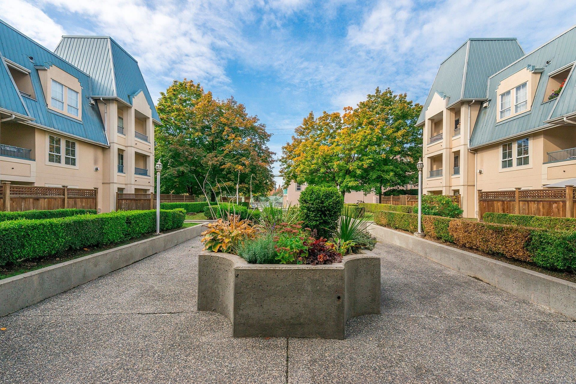 219-295 Schoolhouse Street, Coquitlam, BC, V3K 6X5