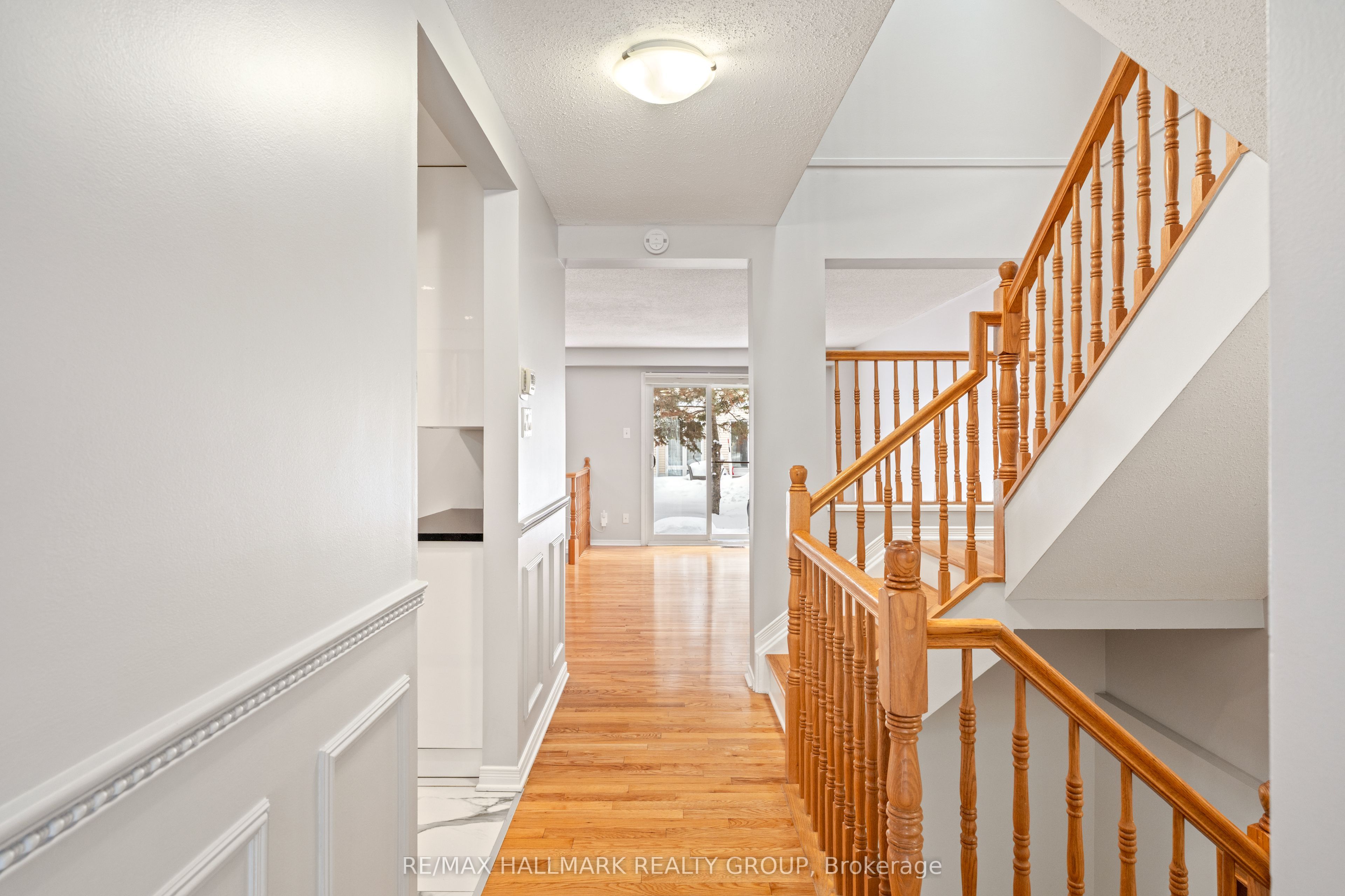 Additional image 4 of 14 Wrenwood Crescent, Ottawa, ON, K2G 5V3