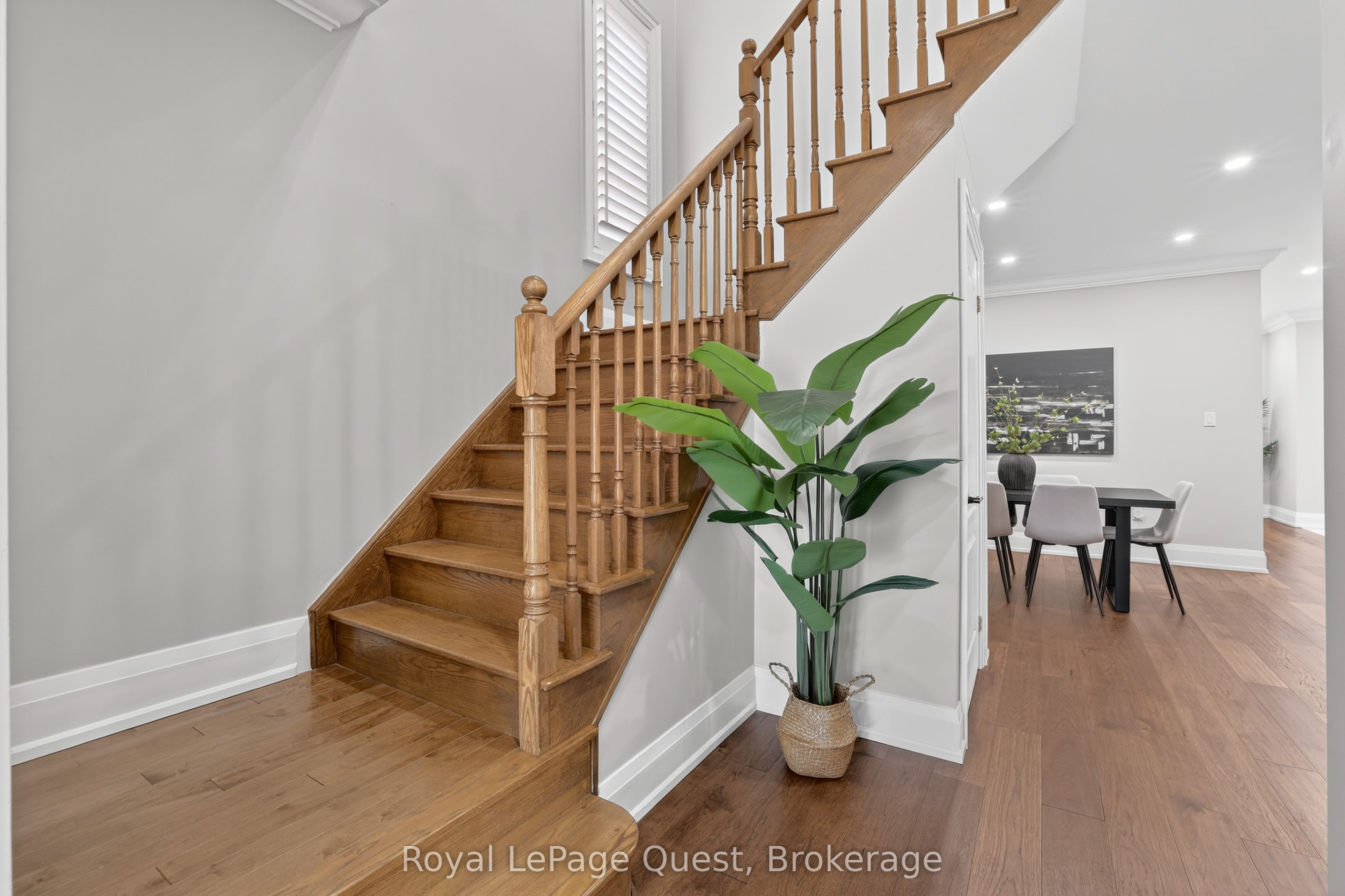 Additional image 4 of 153 Woodbury Crescent, Newmarket, ON, L3X 2S5