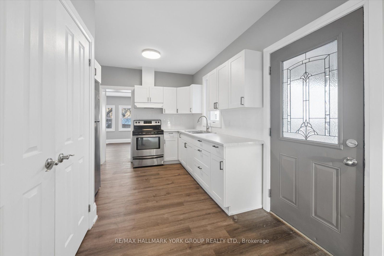 Additional image 3 of Main-16 Albert Street N, Orillia, ON, L3V 5K1