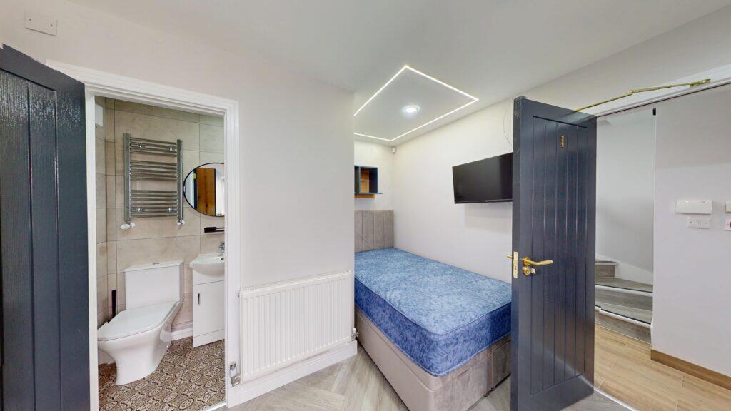 Additional image 2 of Studio 2, 69A Raddlebarn Road, Selly Oak, Birmingham, B29 6HE