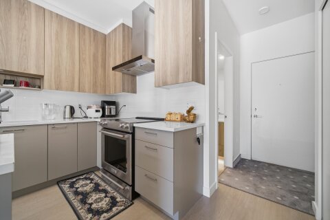 Additional image 8 of 309-7588 16th Street, Burnaby, BC, V3N 0H8