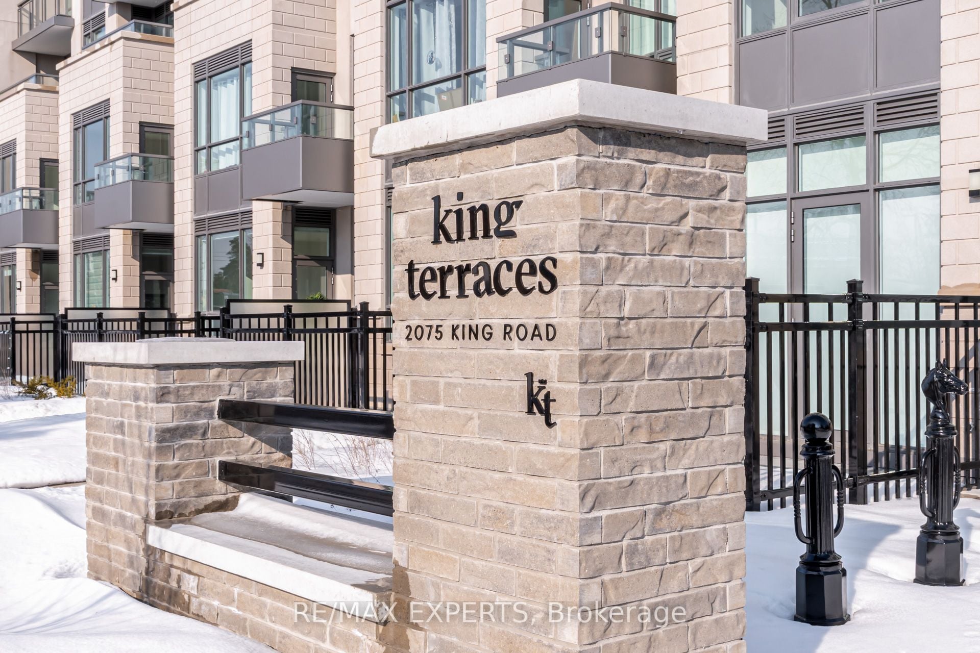 Additional image 3 of 336-2075 King Road, King, ON, L7B 0R6