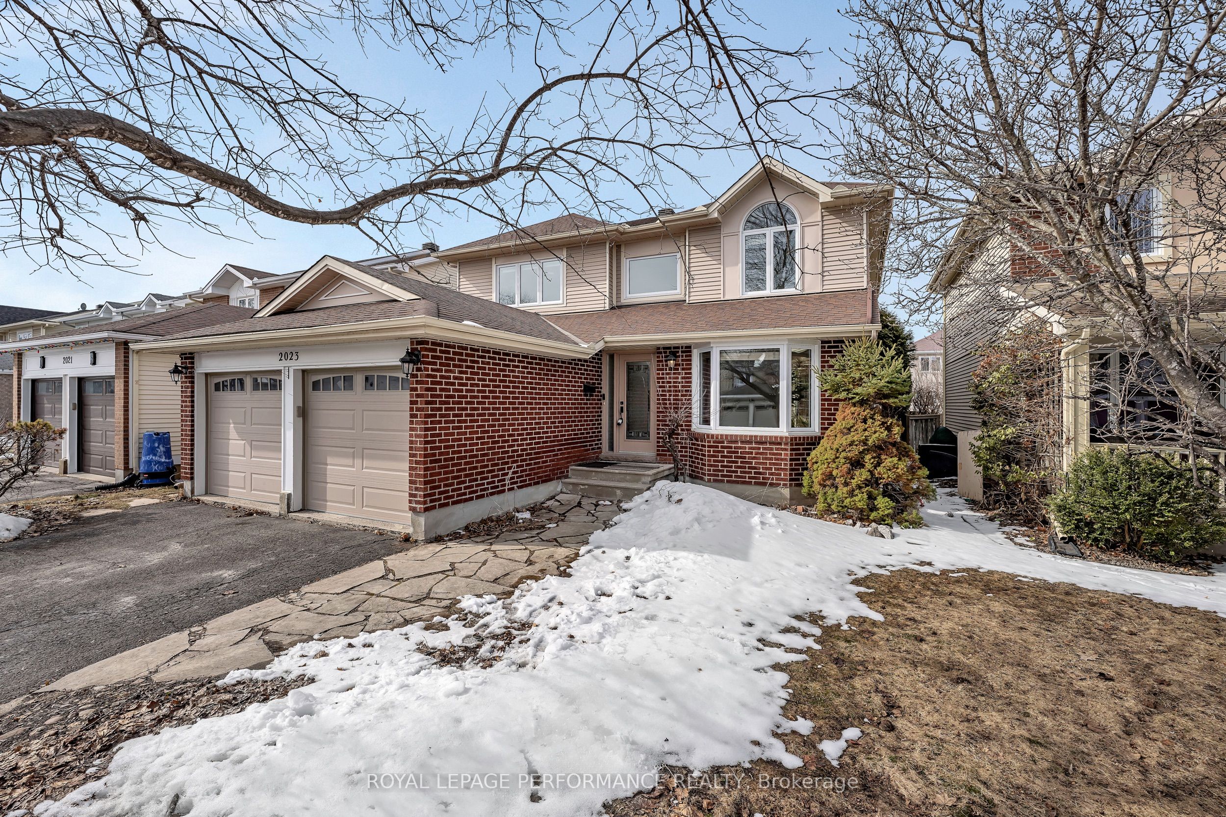 2023 Rolling Brook Drive, Ottawa, ON, K1W 1C9