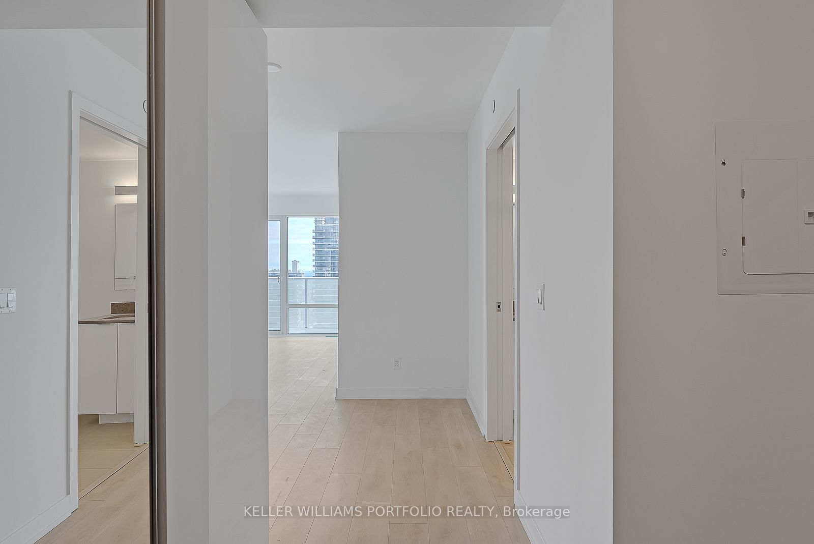 3009-501 Yonge Street, Toronto, ON, M4Y 0G8
