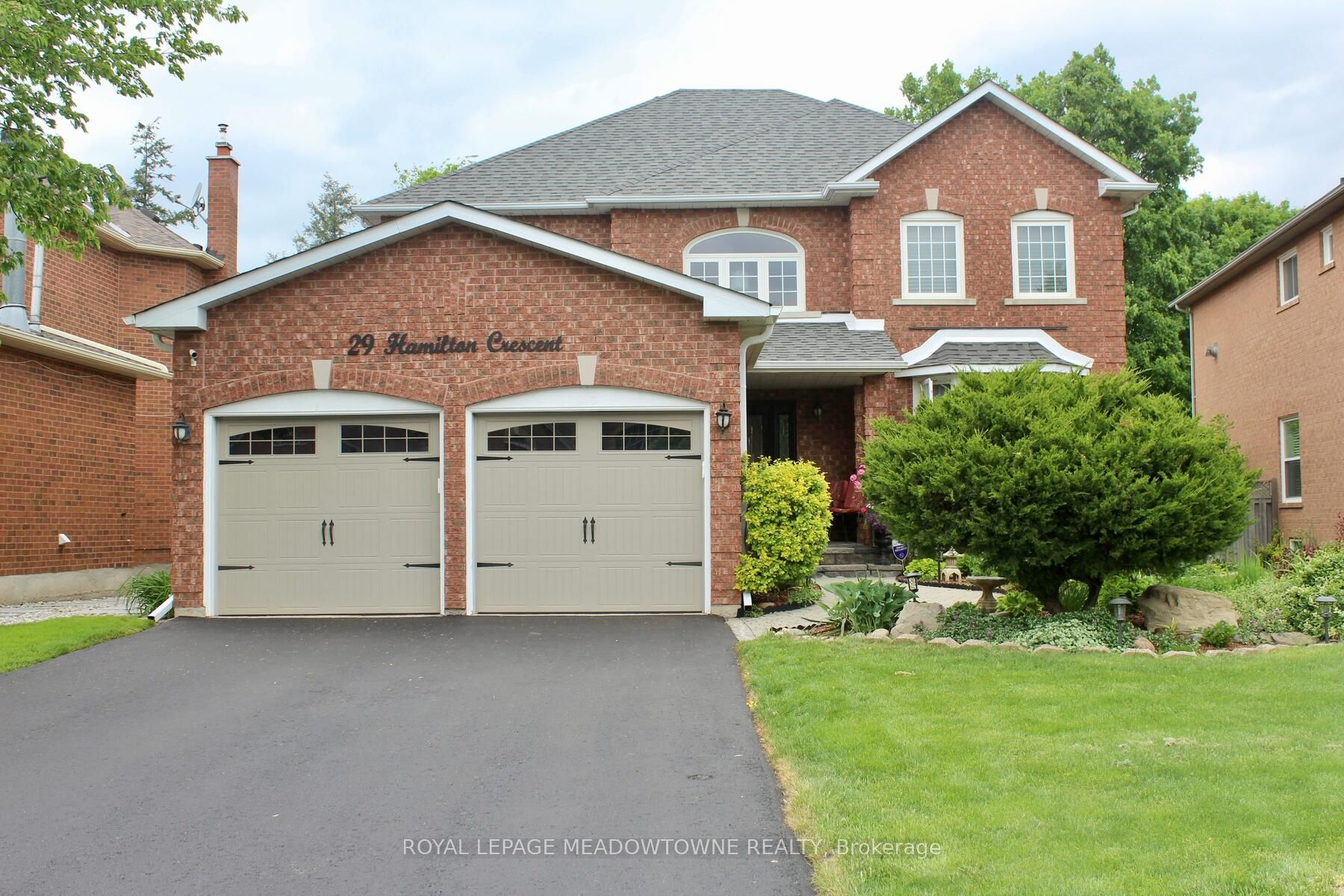 29 Hamilton Crescent, Halton Hills, ON, L7G 5K9