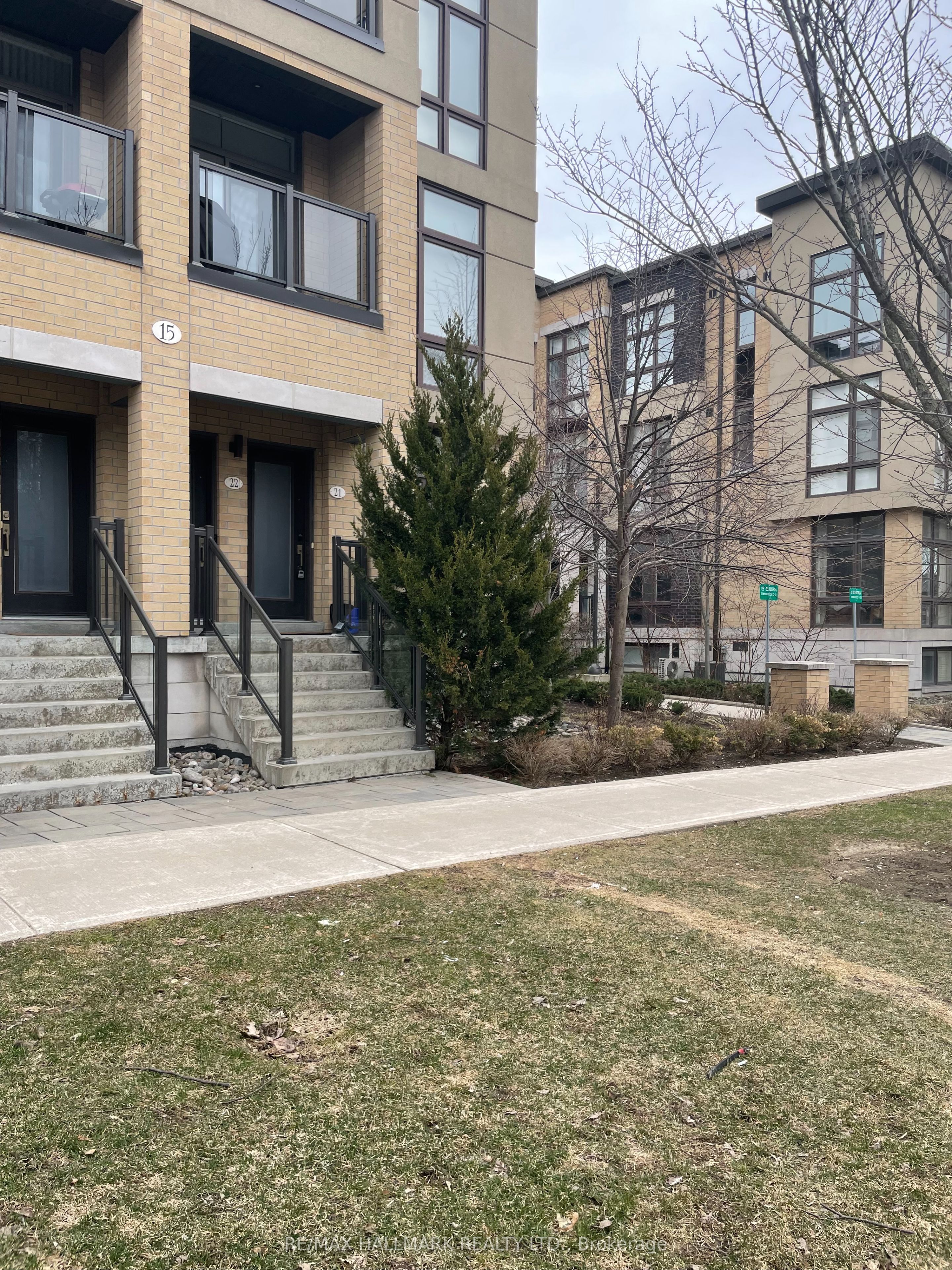 21-15 Eldora Avenue, Toronto, ON, M2M 0B5 photo 5