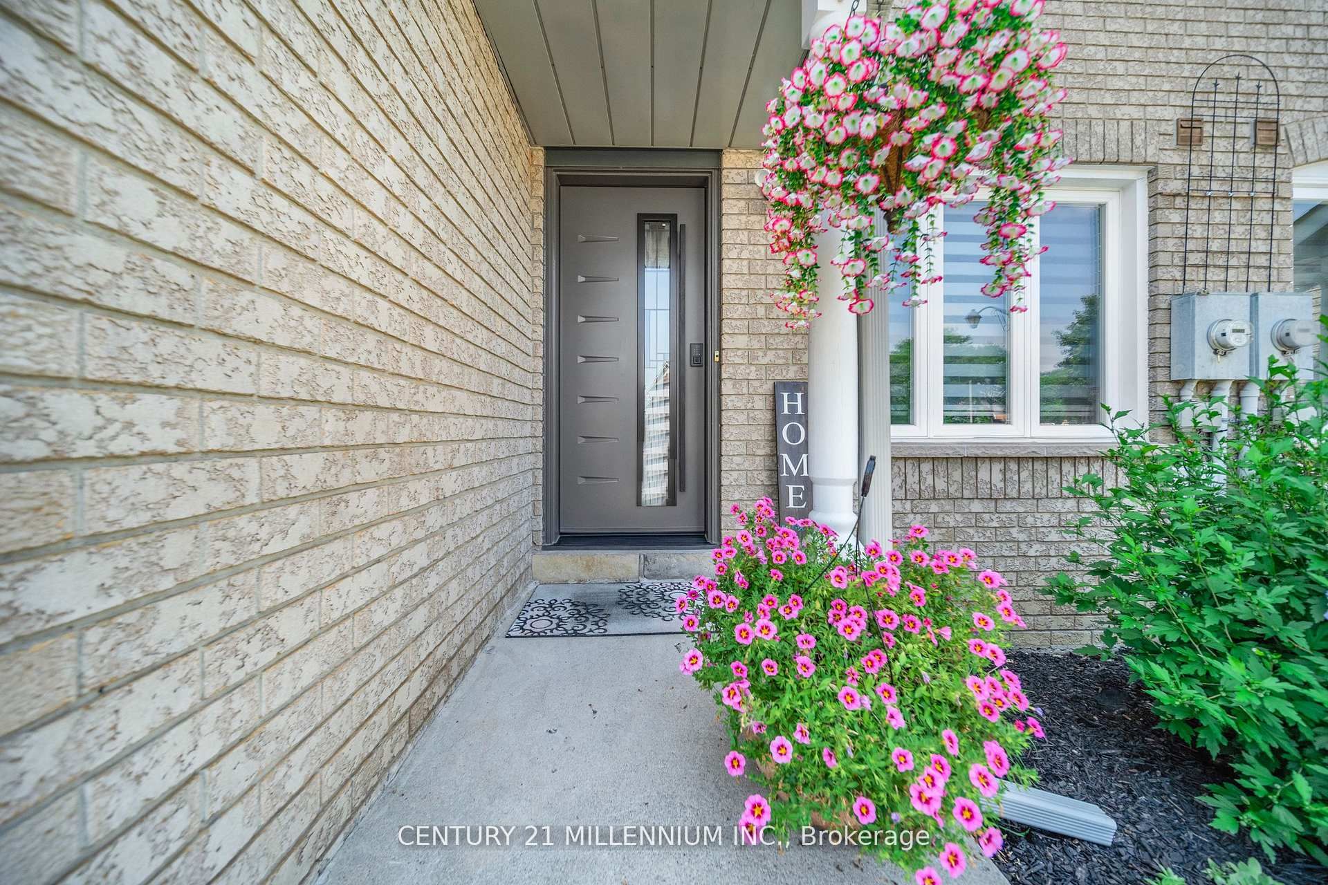34 Gardenia Way, Caledon, ON, L7C 1B2 photo 3