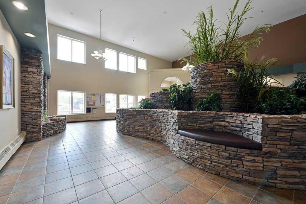 Additional image 5 of 108-20 Discovery Ridge Close SW, Calgary, AB, T3H 5X4