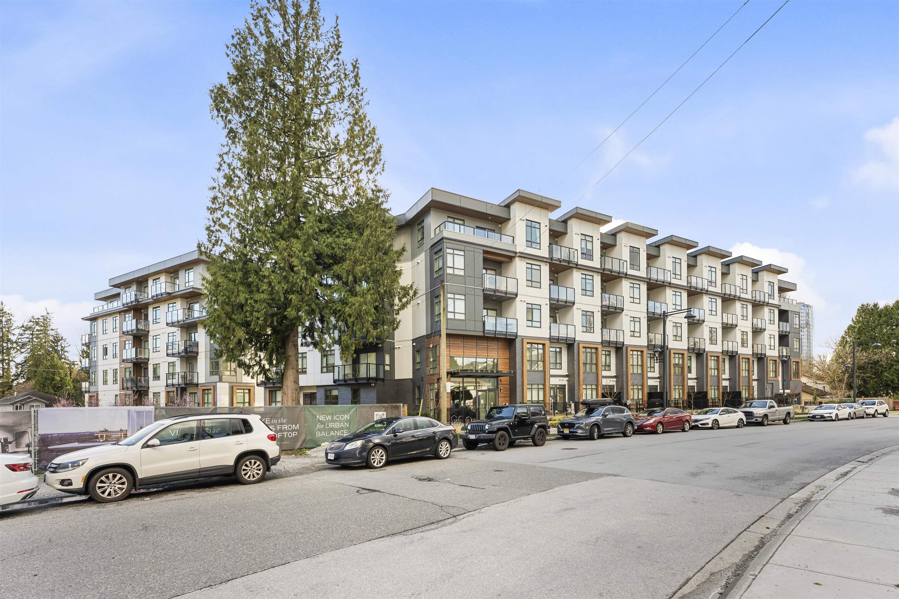 430-13968 Laurel Drive, Surrey, BC, V3T 0S9