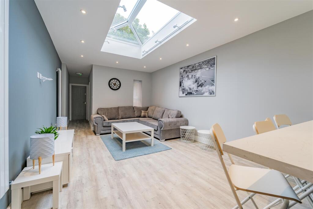 Heeley Road, Birmingham, West Midlands, B29 photo 5