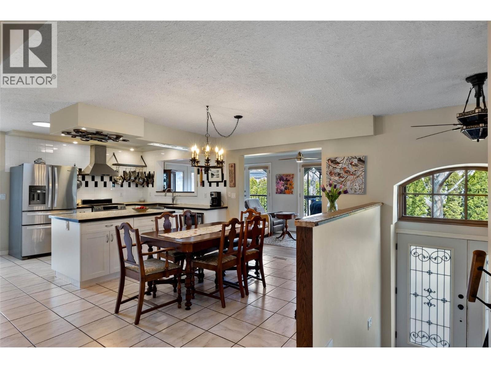 Additional image 6 of 381 Mary Place, Kamloops, BC, V2C4Y5