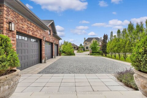 Additional image 8 of 585 Regal Place, Waterloo, ON, N2V 2G3
