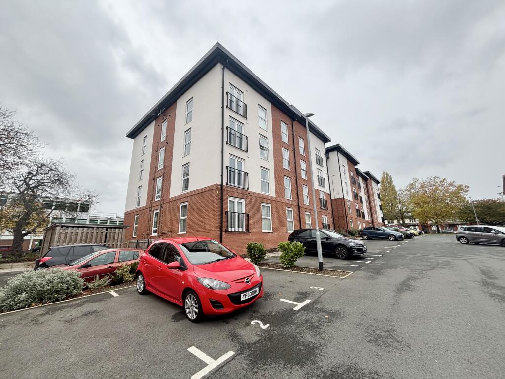 Crouch Court, Tanners way, B29