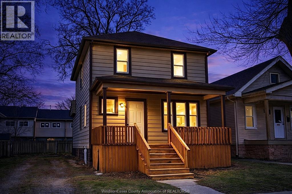 3463 Harris Street, Windsor, ON, N9C1N6