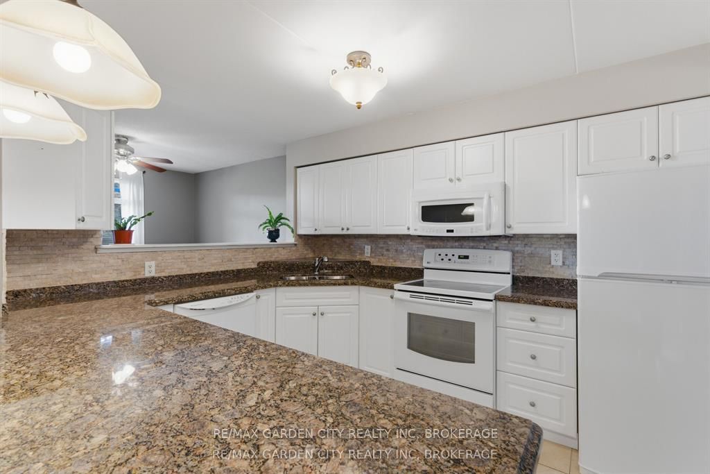 Additional image 6 of 230-4658 Drummond Road, Niagara Falls, ON, L2E 7E1