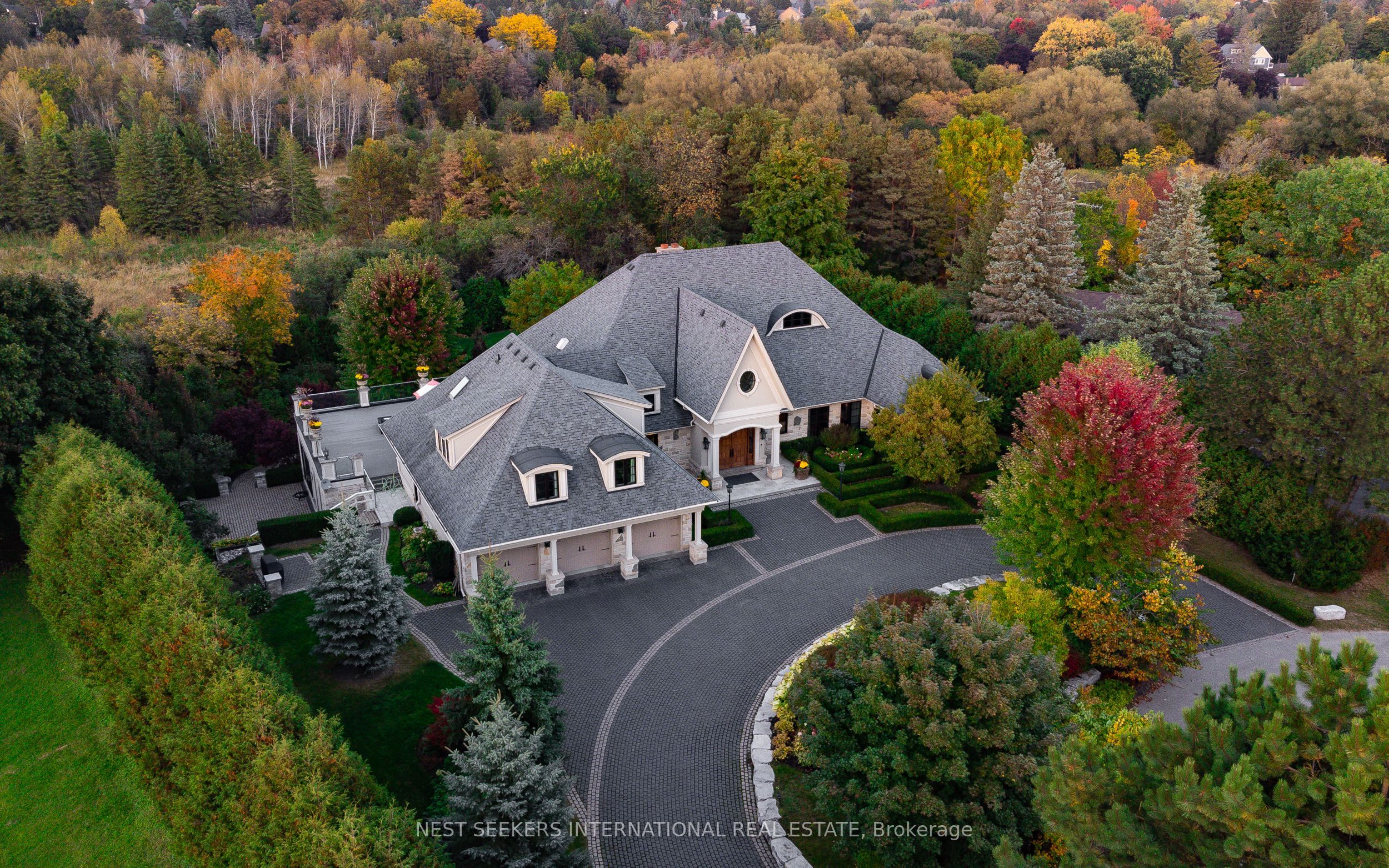 Additional image 3 of 111 Manitou Drive, King, ON, L7B 1E7