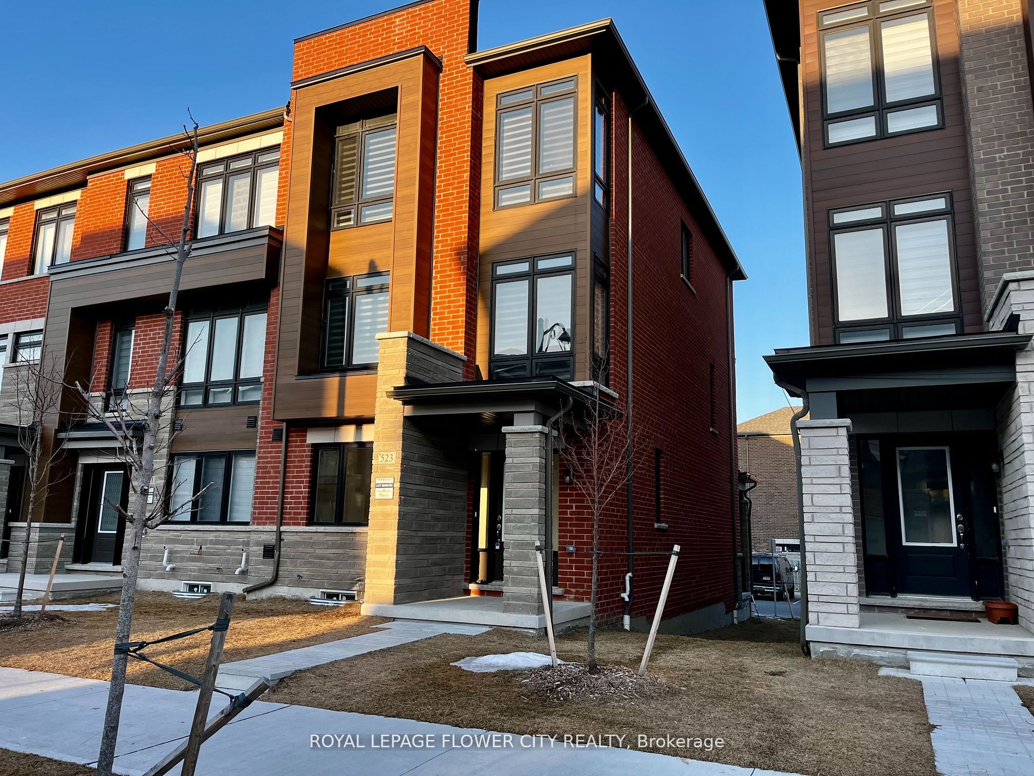 523 Danks Ridge Drive, Ajax, ON, L1S 0H3