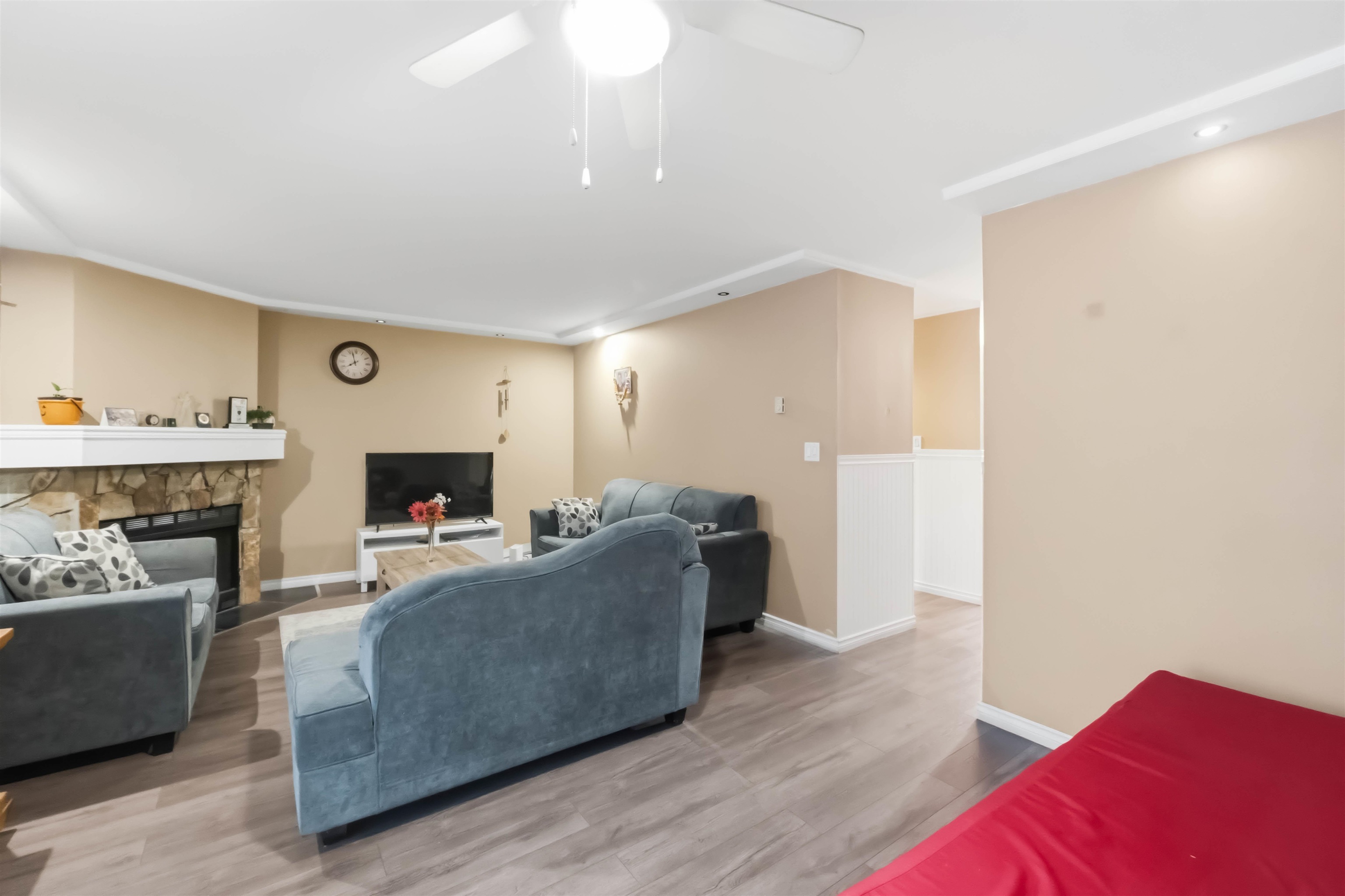 Additional image 4 of 13323 71b Avenue, Surrey, BC, V3W 7Z5