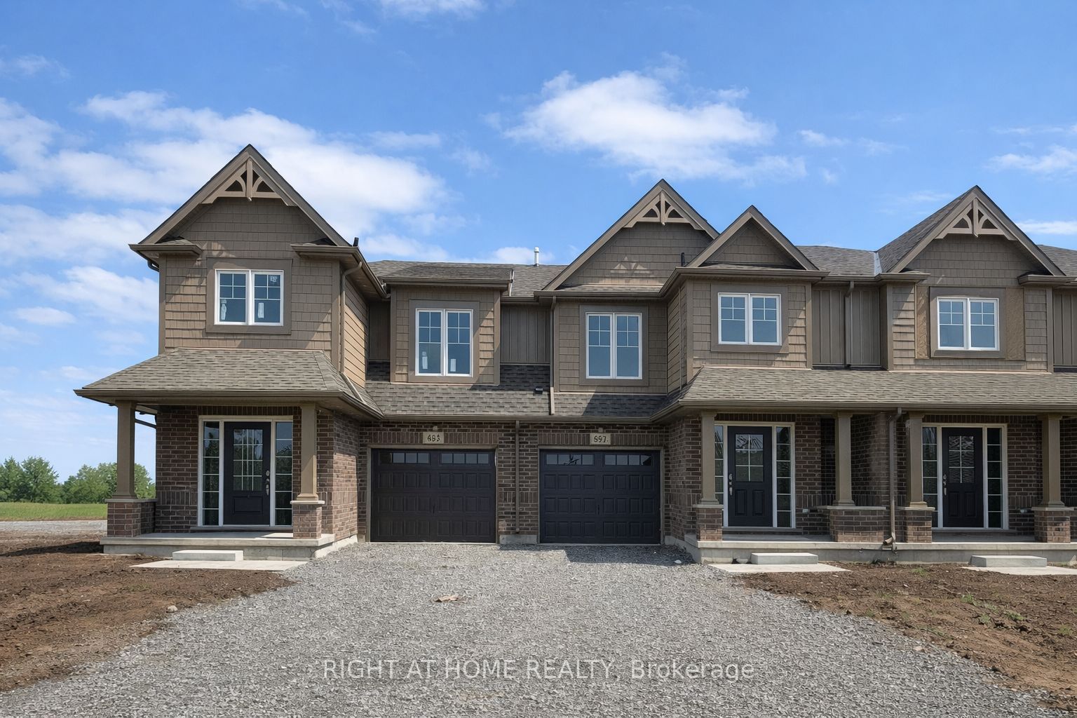 661 Julia Drive, Welland, ON, L3C 0G9