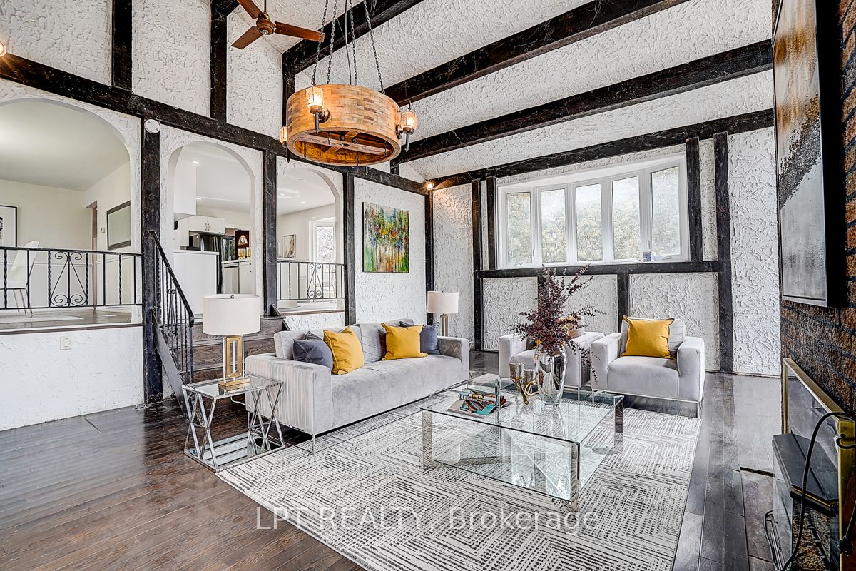 194 South Channel Drive, Georgina, ON, L4P 2N3