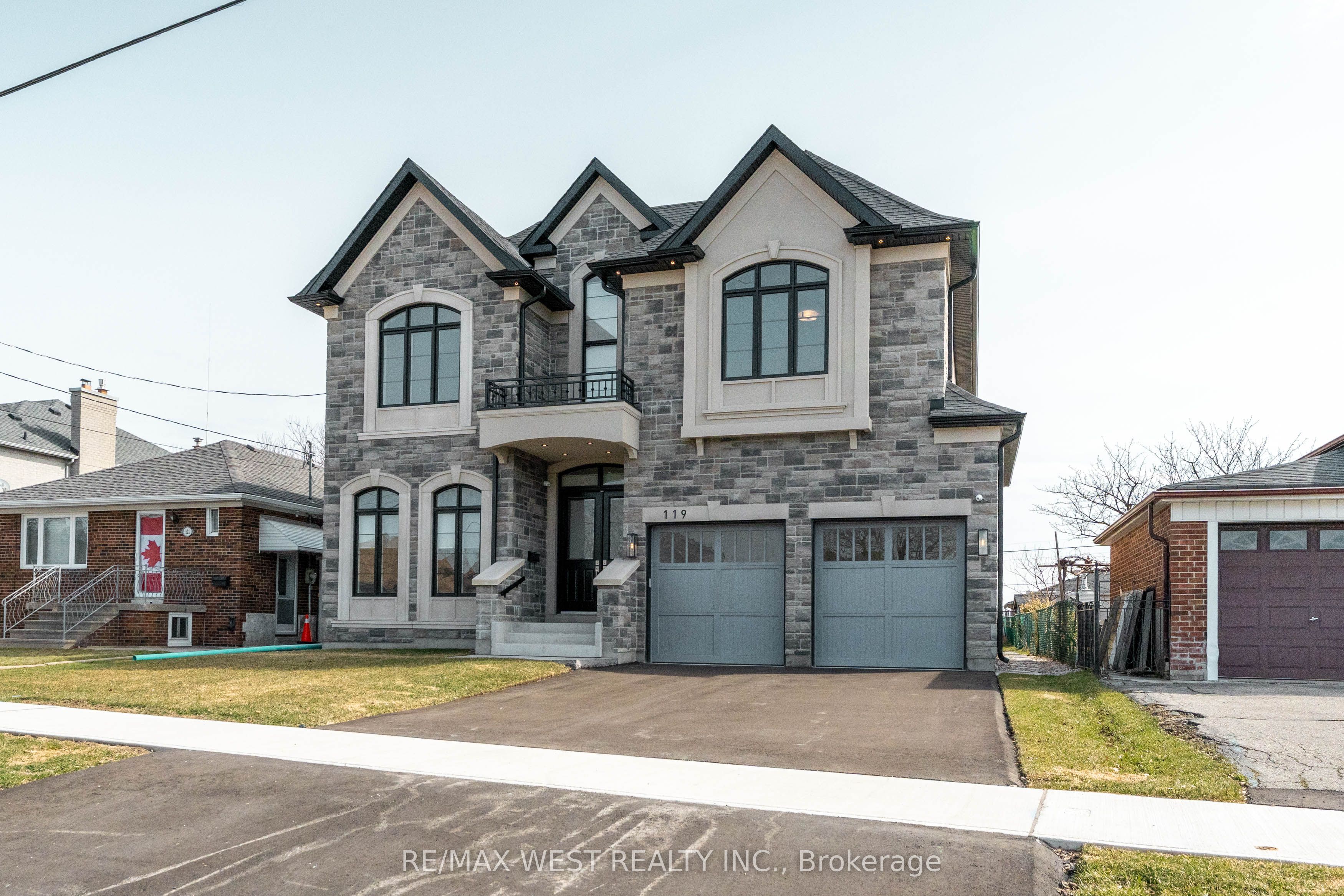119 Jay Street, Toronto, ON, M6L 2M3