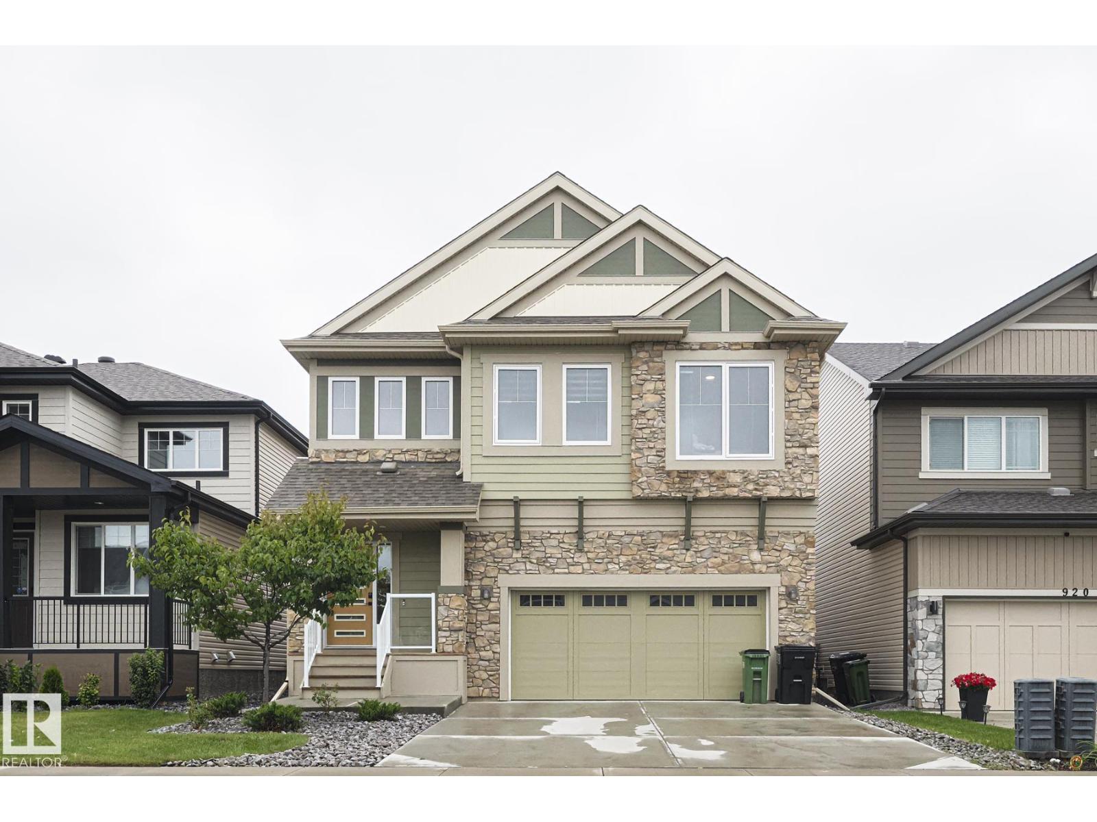 924 173 Street SW, Edmonton, AB, T6W3V5