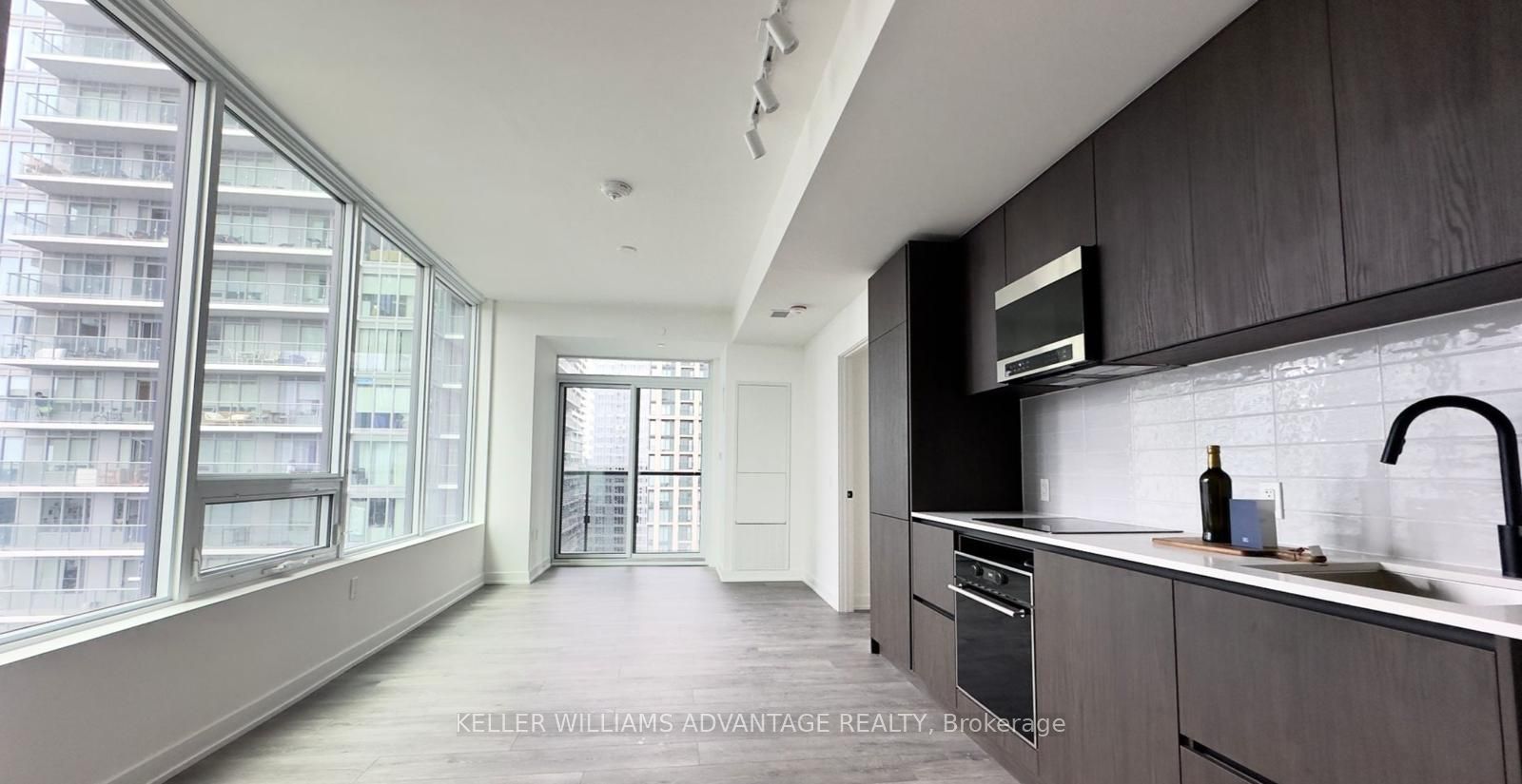 Additional image 5 of PH00-117 Broadway Avenue, Toronto, ON, M4P 1V3